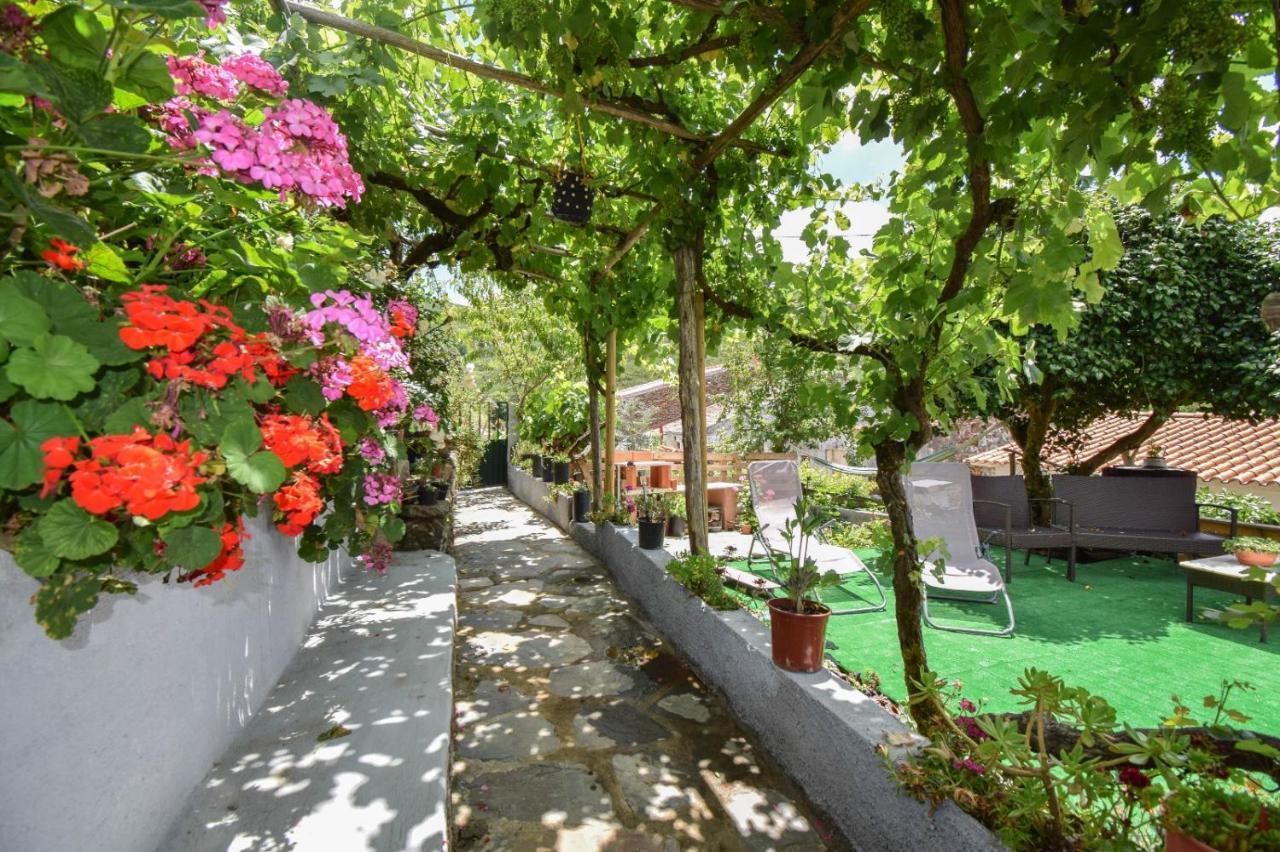 Villa Casinha Da Deolinda à Aldeia das Dez Extérieur photo